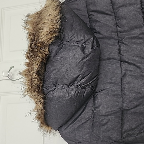 GAP HOODED PUFFER JACKET - Picture 7 of 11